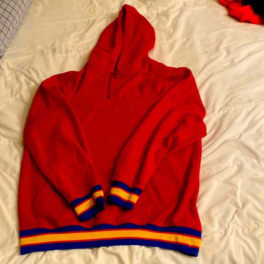 RAISED XXL HOODIE
